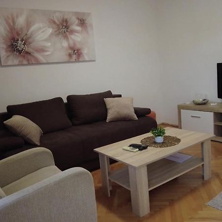 Apartment DINA Omiš Buitenkant foto