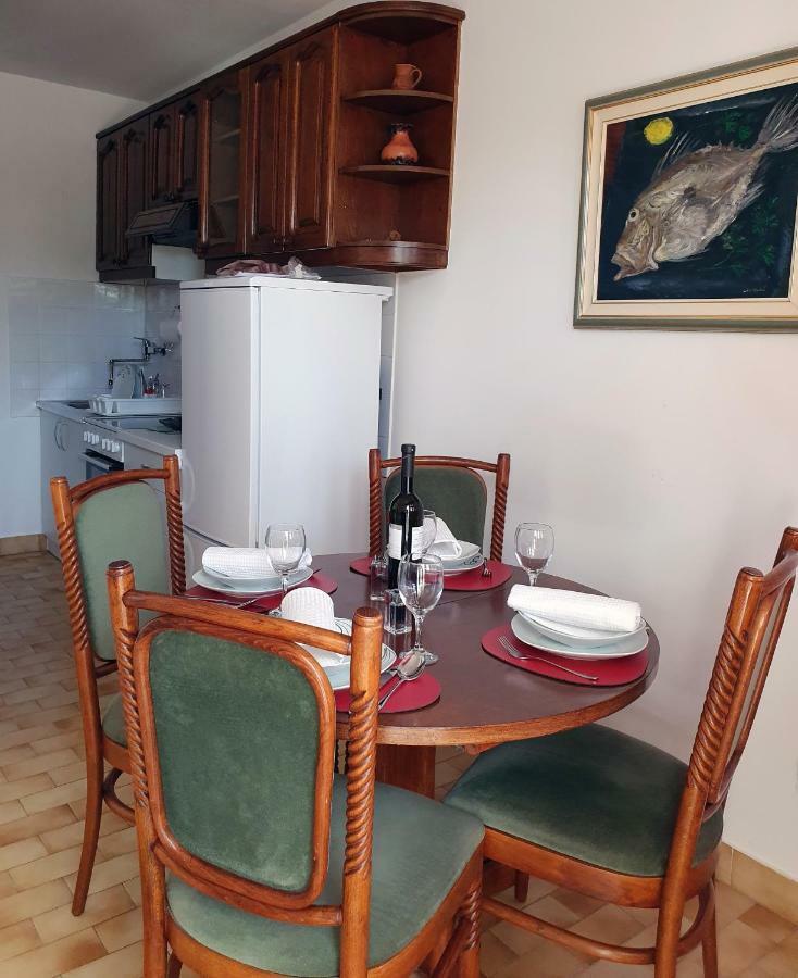 Apartment DINA Omiš Buitenkant foto