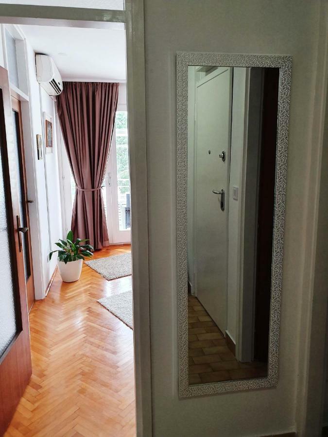 Apartment DINA Omiš Buitenkant foto